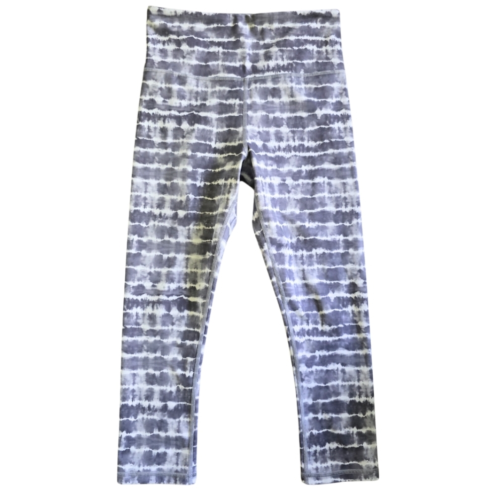 ATHLETA Elation Printed Capri Tight Leggings Tahiti Muted Lilac Gray Small - Picture 3 of 5